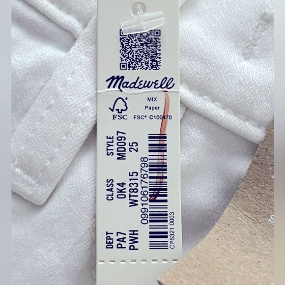 Madewell 9" Mid Rise Skinny Crop Jeans in Pure White Size 25 NWT - Picture 10 of 11